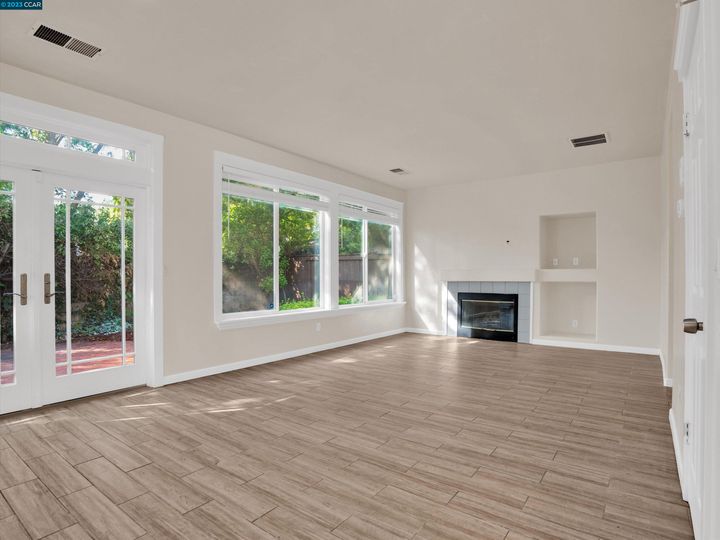 1015 Dellwood Ct, Brentwood, CA | Brentwood. Photo 7 of 31