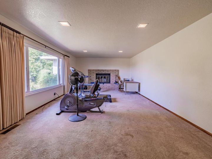 1031 Foothill Rd, Hollister, CA | . Photo 8 of 26