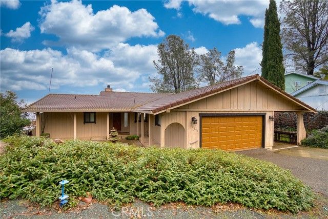 10596 Edgewater Dr, Kelseyville, CA | . Photo 24 of 47