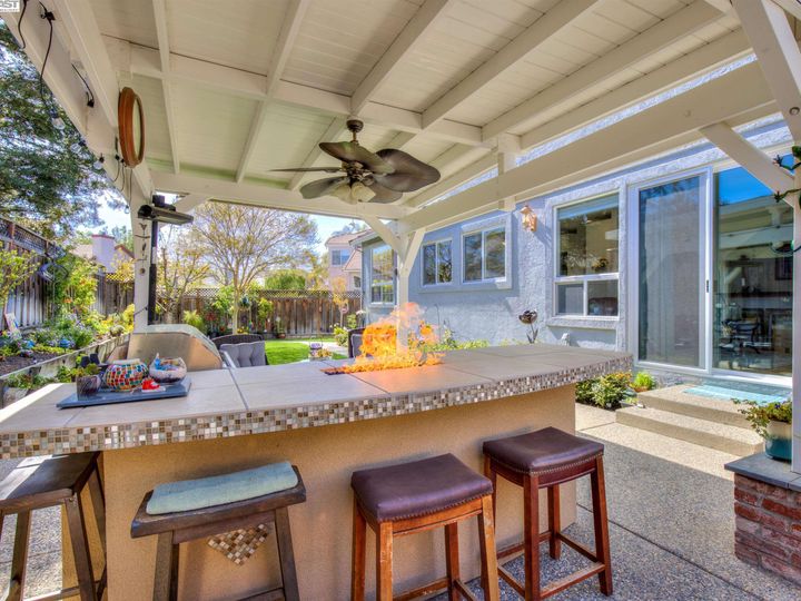 1085 Eve Ln, Livermore, CA | Windmill Springs. Photo 38 of 55