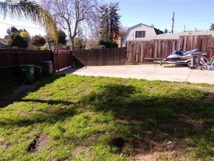 10923 Foothill Blvd, Oakland, CA | East Oakland. Photo 25 of 28