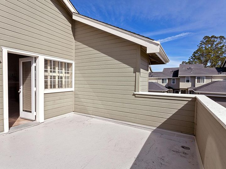 1118 Brittany Ln, Daly City, CA, 94014 Townhouse. Photo 17 of 19