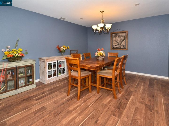 1129 Lavender Dr, Brentwood, CA | Brentwood. Photo 16 of 47