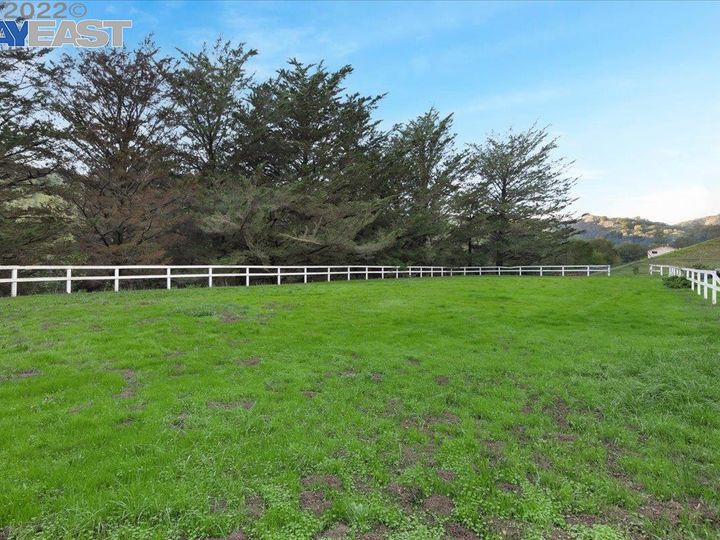 12000 Cull Canyon Rd, Castro Valley, CA | Castro Valley. Photo 17 of 40