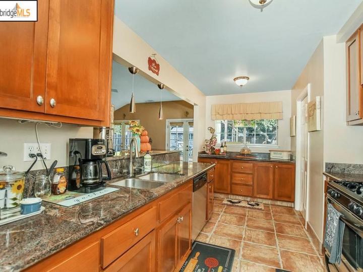 124 Mazie Dr, Pleasant Hill, CA | Gregory Gardens. Photo 17 of 30
