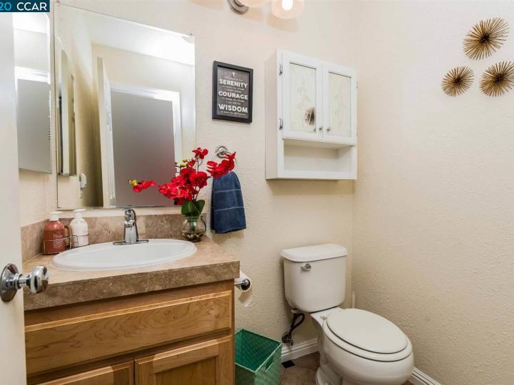 1295 Kenwal Rd ##B, Concord, CA, 94521 Townhouse. Photo 12 of 30