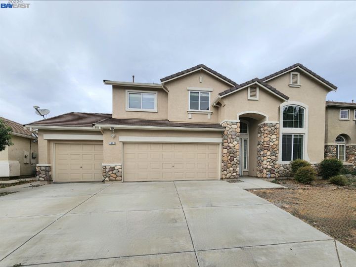 1313 Cougar Creek Dr, Patterson, CA | . Photo 1 of 32