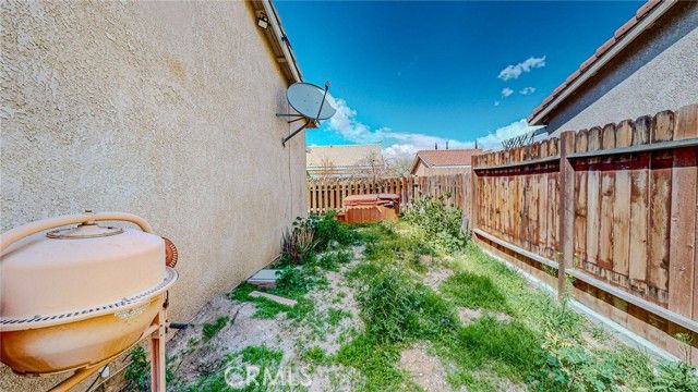 14138 Estate Way, Victorville, CA | . Photo 28 of 31
