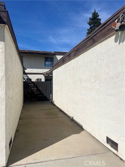 1437 Libra Ct, Bakersfield, CA, 93309 Townhouse. Photo 19 of 27