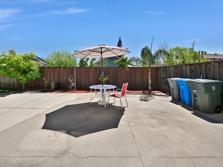 150 Farrell Ave, Gilroy, CA | . Photo 26 of 32