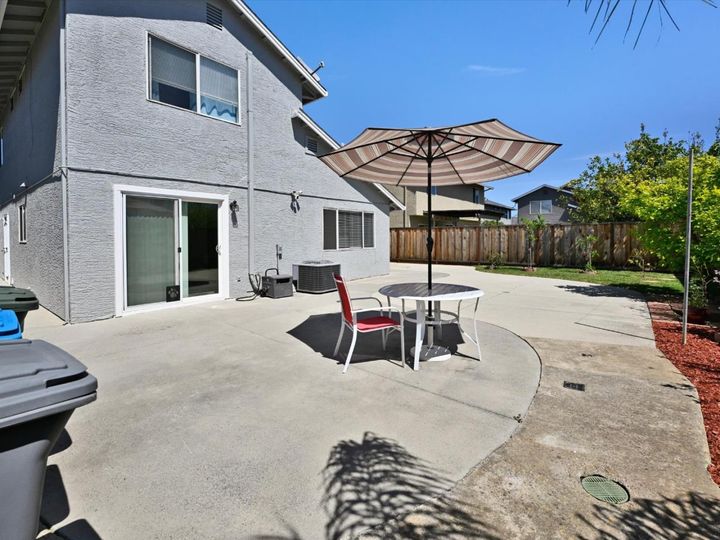 150 Farrell Ave, Gilroy, CA | . Photo 28 of 32