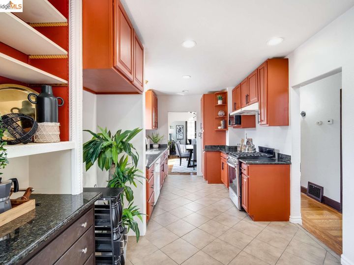 1514 69th Ave, Oakland, CA | Heginberger. Photo 12 of 33