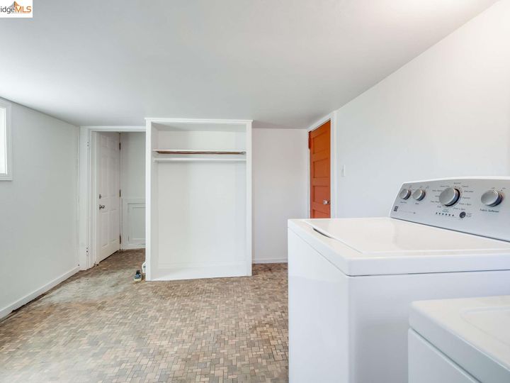 1514 69th Ave, Oakland, CA | Heginberger. Photo 14 of 33