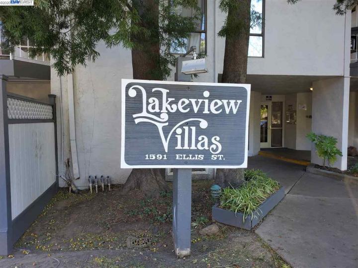 Lakeview Villa condo #210. Photo 2 of 13