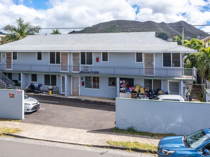 1719 Nuuanu Ave Honolulu HI Multi-family home. Photo 1 of 15