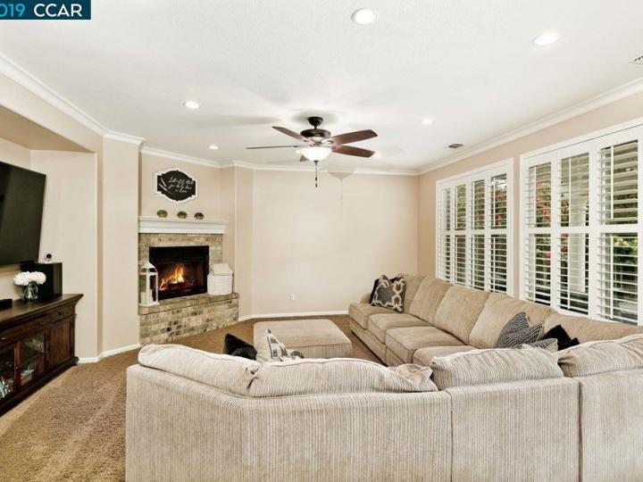 1720 Palmer Dr, Concord, CA | Amber Grove. Photo 9 of 33