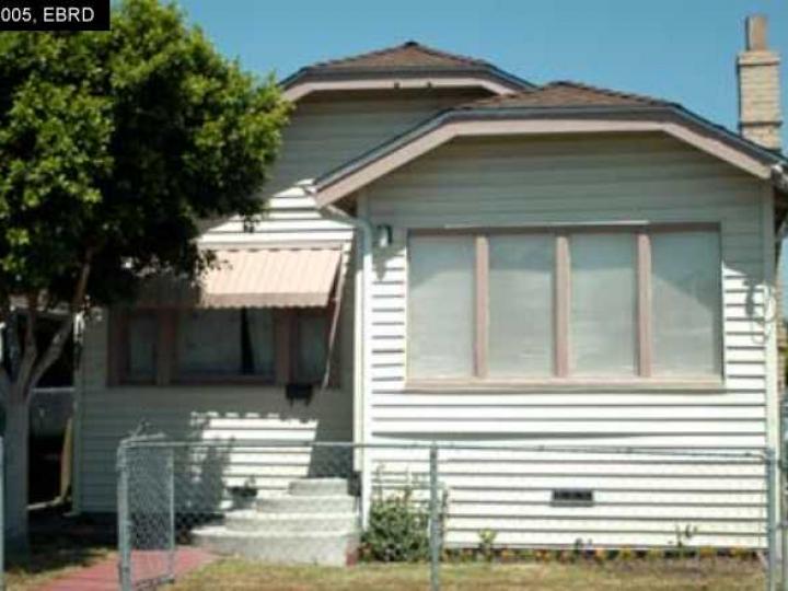 1727 70th Ave Oakland CA Home. Photo 1 of 4