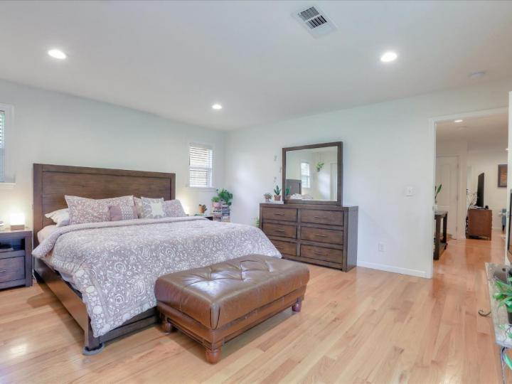 1745 White Oaks Rd, Campbell, CA | . Photo 18 of 32