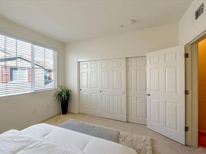 1762 Snell Pl, Milpitas, CA, 95035 Townhouse. Photo 23 of 40