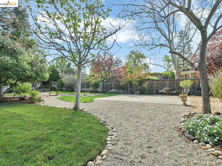 1775 Crimson Ter, Brentwood, CA | Apple Hill. Photo 34 of 50