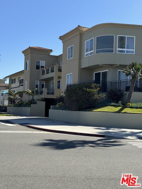 1800 Esplanade #A, Redondo Beach, CA, 90277 Townhouse. Photo 50 of 50