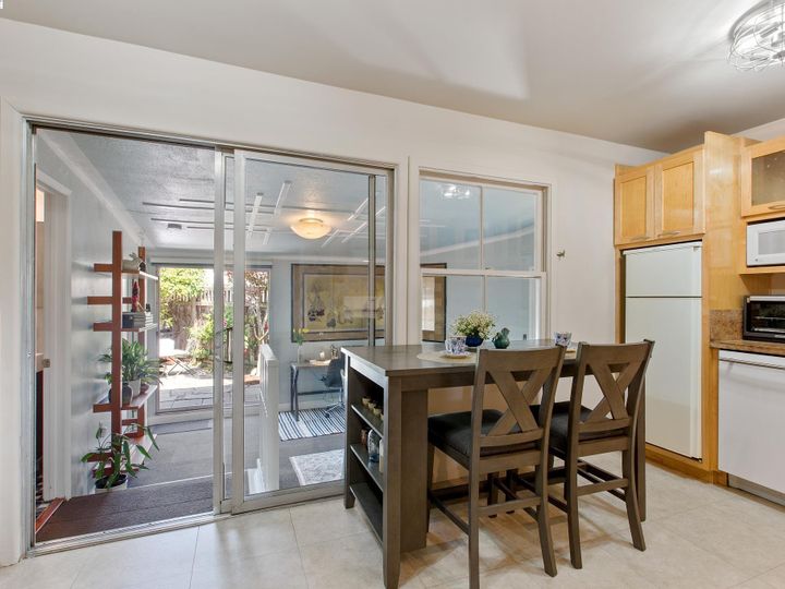 1804 2nd St, Alameda, CA, 94501 Townhouse. Photo 10 of 30