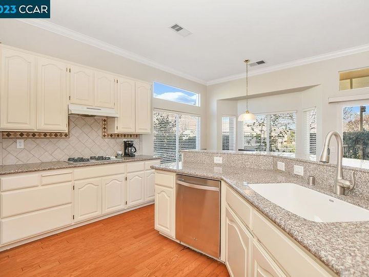 1891 Jubilee Dr, Brentwood, CA | Summerset 1. Photo 16 of 40
