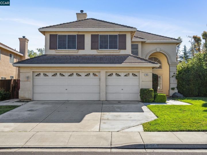1900 Heron St, Tracy, CA | Central Tracy. Photo 1 of 41
