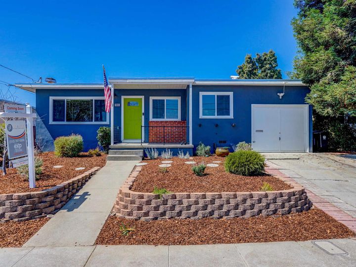 19043 Mayberry Dr, Castro Valley, CA | Chabot. Photo 1 of 32