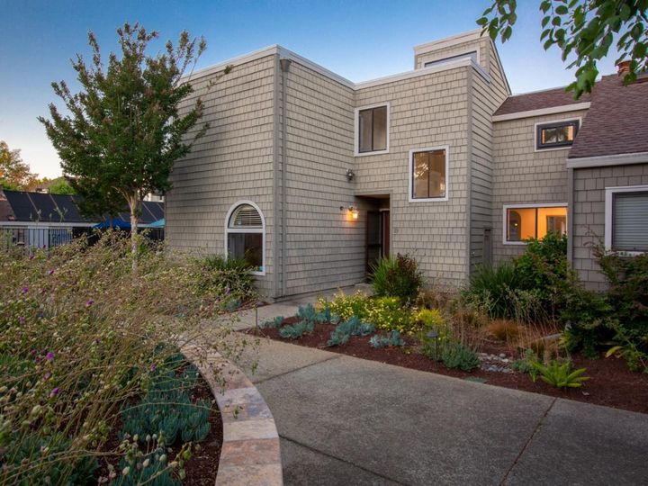 2080 Marich Way #21, Mountain View, CA, 94040 Townhouse. Photo 13 of 19