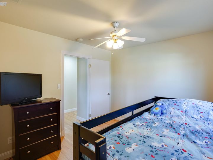 215 Lee, Livermore, CA | Leland Heights. Photo 15 of 33