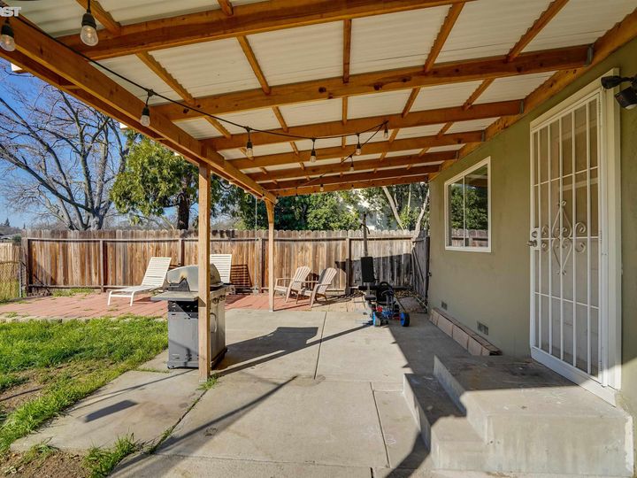 215 Lee, Livermore, CA | Leland Heights. Photo 27 of 33