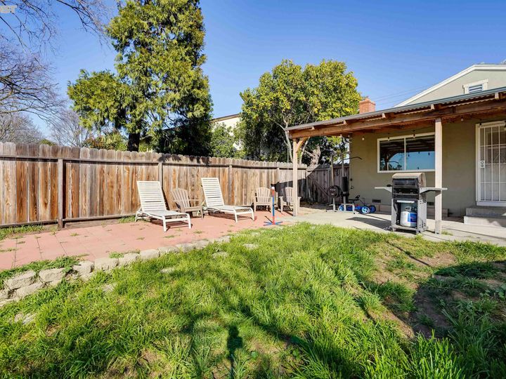 215 Lee, Livermore, CA | Leland Heights. Photo 30 of 33