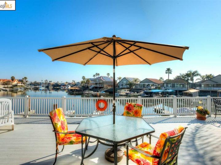 2175 Newport Dr, Discovery Bay, CA | Delta Waterfront Access. Photo 20 of 26