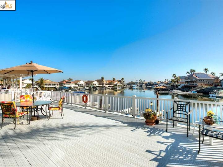2175 Newport Dr, Discovery Bay, CA | Delta Waterfront Access. Photo 21 of 26