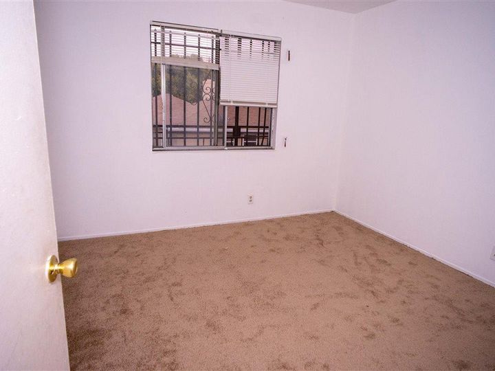 Rental 2235 94th Ave, Oakland, CA, 94603. Photo 13 of 19