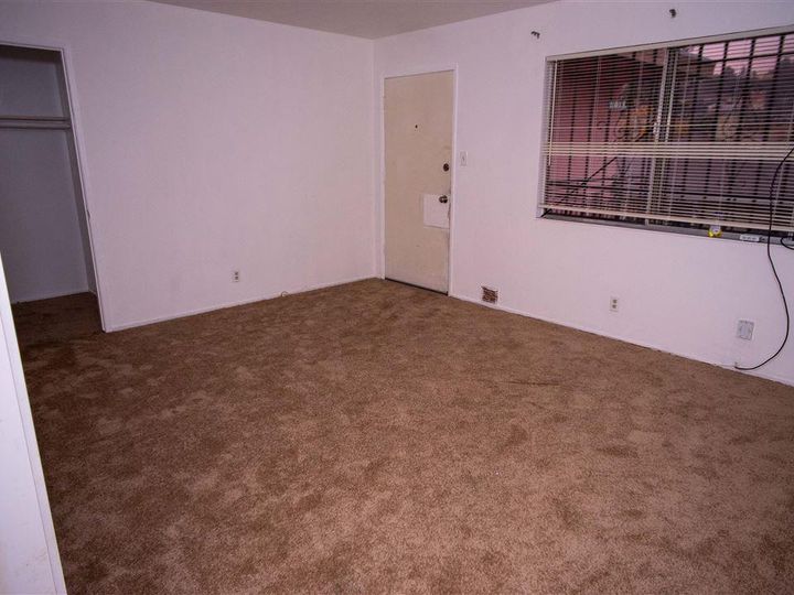 Rental 2235 94th Ave, Oakland, CA, 94603. Photo 15 of 19