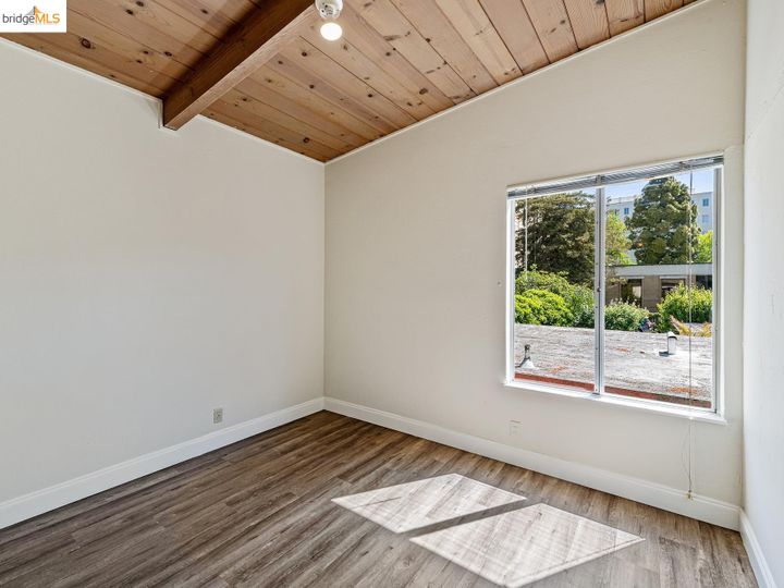 2327 Russell St, Berkeley, CA | Le Conte. Photo 25 of 30