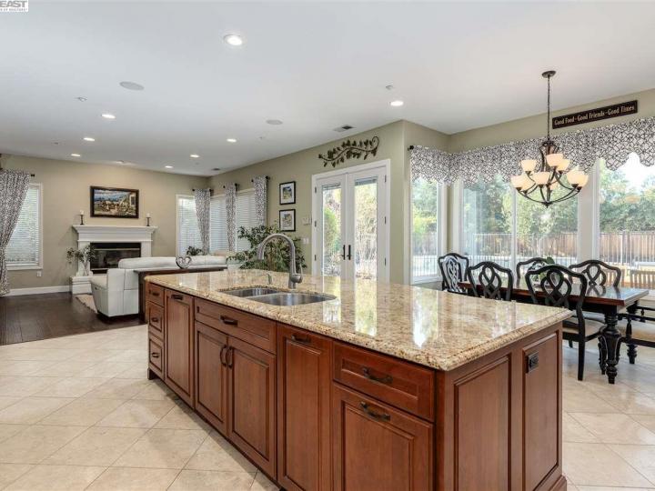 2489 Wood Hollow Dr, Livermore, CA | The Oaks. Photo 15 of 40