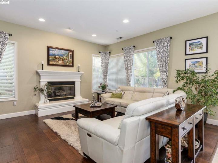 2489 Wood Hollow Dr, Livermore, CA | The Oaks. Photo 20 of 40