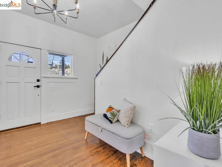 2524 14th Ave, Oakland, CA | Highland Terrace. Photo 11 of 49