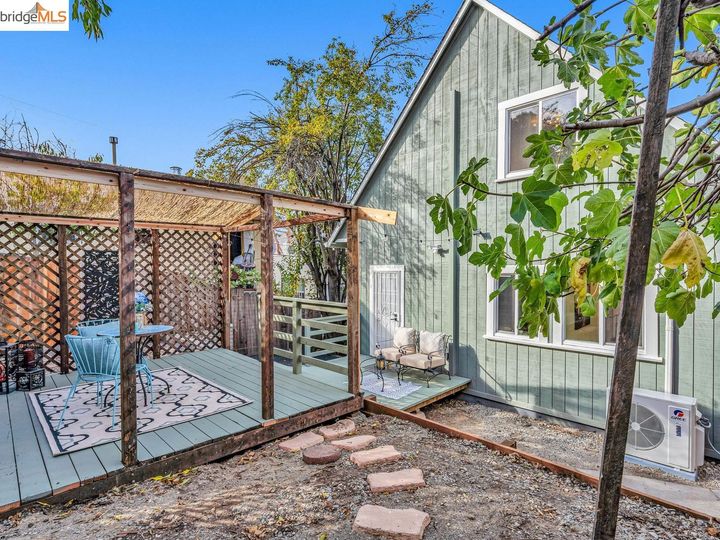2524 14th Ave, Oakland, CA | Highland Terrace. Photo 33 of 49