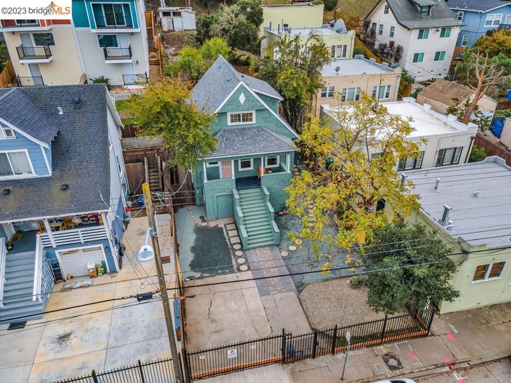 2524 14th Ave, Oakland, CA | Highland Terrace. Photo 38 of 49