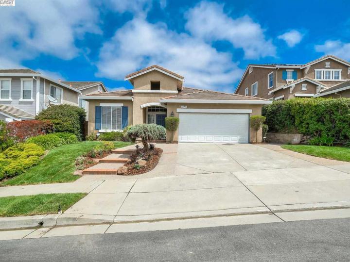 25562 Crestfield Dr, Castro Valley, CA | 5 Canyons. Photo 1 of 1