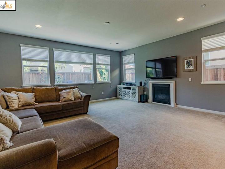 2627 Brookshire St, Brentwood, CA | . Photo 7 of 32