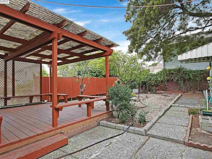 2634 Logan St, Oakland, CA | Foothill. Photo 26 of 39