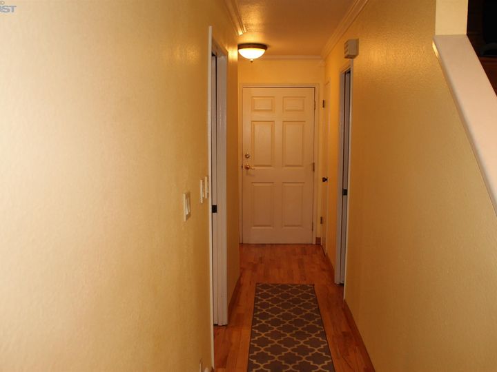 2640 Teal Ln, Union City, CA, 94587 Townhouse. Photo 6 of 32