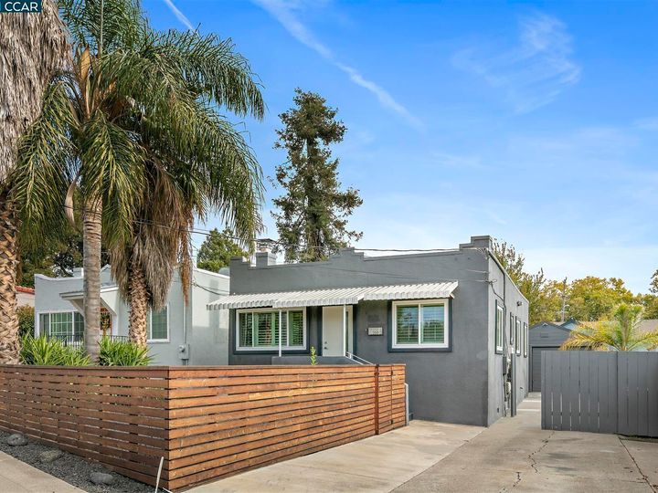 2660 108th Ave, Oakland, CA | . Photo 2 of 32