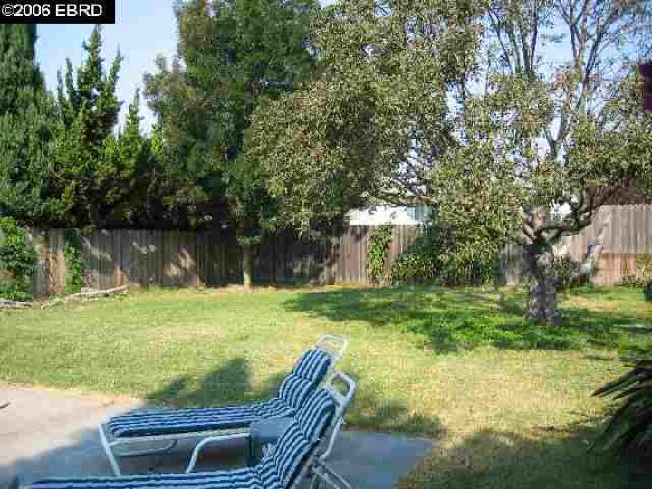 270 Stoakes Ave, San Leandro, CA | Better Manor. Photo 8 of 9