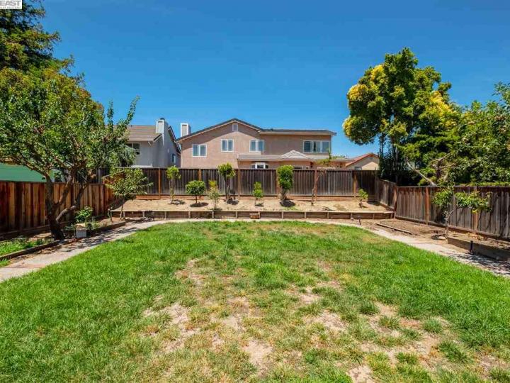 2807 Cutler Ave, Fremont, CA | Mission Lakes. Photo 18 of 27